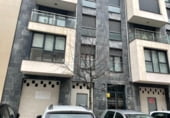 85m² locaux commerciaux pour vente à León, dans le quartier de Pont Castro - La Lastra, Calle los Campos Góticos photo