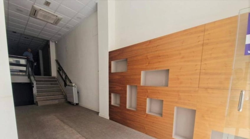 Local comercial