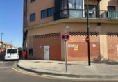 435m² locaux commerciaux pour vente à Saragosse, Calle Brazal Candala photo