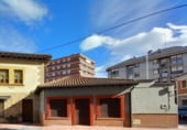 132m² locaux commerciaux pour vente à Los Corrales de Buelna, Plaza de la Constitución photo
