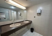 56m² offices for sale in Barcelona, in the area of Sant Antoni, carrer de calàbria, 08015 photo