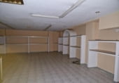 150m² commercial premises for sale in Toledo, Avenida de Barber photo