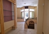 150m² commercial premises for sale in Toledo, Avenida de Barber photo