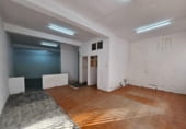 214m² commercial premises for sale in A Coruña, avenida de finisterre photo