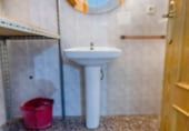 Local comercial en venta con 130m² en Villena, Calle Gil Osorio foto