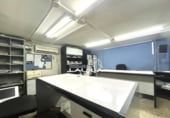 110m² commercial premises for sale in Valencia, in the area of New Moles, Calle Velázquez photo