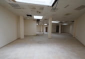 Local comercial en venta con 204m² en Manresa, en la zona de Passeig i Rodalia, Plaça Onze de Setembre foto