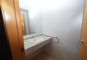 Local comercial en venta con 204m² en Manresa, en la zona de Passeig i Rodalia, Plaça Onze de Setembre foto