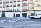 82m² commercial premises for sale in Loja, Calle Antequera photo