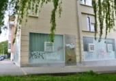 Local comercial en venta con 100m² en Pamplona, en la zona de Mendillorri, Calle Concejo de Elcano foto