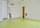 Local comercial en venta con 100m² en Pamplona, en la zona de Mendillorri, Calle Concejo de Elcano foto