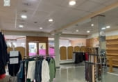 350m² commercial premises for sale in Torrente, Calle Virgen de la Paz photo