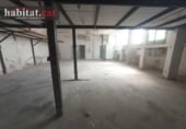Local comercial en venta con 400m² en Vilanova i la Geltrú, en la zona de Barri de Mar, Plaça d'Eduard Maristany foto