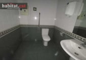 Local comercial en venta con 400m² en Vilanova i la Geltrú, en la zona de Barri de Mar, Plaça d'Eduard Maristany foto
