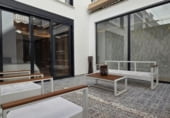 Local comercial en venta con 229m² en Valencia, en la zona de Arrancapins, Calle Buen Orden foto