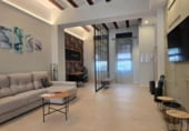 Local comercial en venta con 229m² en Valencia, en la zona de Arrancapins, Calle Buen Orden foto
