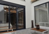 Local comercial en venta con 229m² en Valencia, en la zona de Arrancapins, Calle Buen Orden foto
