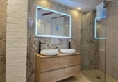 150m² commercial premises for sale in Valencia, in the area of Arrancapins, Calle Doctor Sanchís Sivera photo