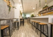 240m² restaurant for sale in Elche, Calle Alfonso XII photo