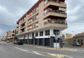 Local comercial en venta con 460m² en Almoradí, Calle Mayor foto