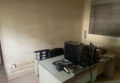 Nave Industrial en venta con 1680m² en Sevilla, en la zona de Palmete, Calle Pino Laricio foto