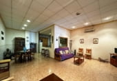 130m² locaux commerciaux pour vente à Carlet, Avenida de las Cortes Valencianas photo