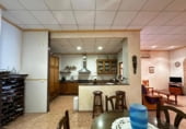 130m² locaux commerciaux pour vente à Carlet, Avenida de las Cortes Valencianas photo
