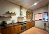 130m² locaux commerciaux pour vente à Carlet, Avenida de las Cortes Valencianas photo