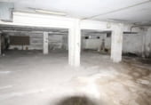 Taller en venta con 587m² en Gijón, Calle Joaquín Solís foto