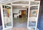 279m² commercial premises for sale in Algeciras, Calle Buen Aire photo