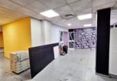 279m² commercial premises for sale in Algeciras, Calle Buen Aire photo