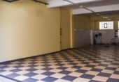 283m² workshop for sale in Avilés, Calle Llano Ponte photo