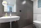 Local comercial en venta con 150m² en Arenys de Mar, Carrer del Bisbe Català foto