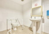 Local comercial
en venda
amb 130m² a Torrevella, Calle San Pascual foto