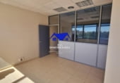 Oficina
en venda
amb 155m² a Sevilla, a la zona de Barriada Pino Montano, Calle Camino de los Toros foto