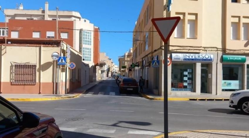 Local comercial
