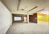 Local comercial
en venda
amb 350m² a Alacant, a la zona de Polígon San Blas, calle jaén, 03005 foto