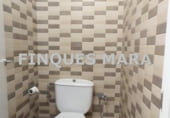Local comercial en venta con 40m² en Sant Boi de Llobregat, en la zona de Marianao, Carrer d'Antoni Gaudí foto