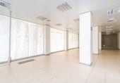 418m² commercial premises for sale in Elda, gran avenida photo