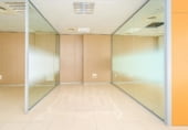 418m² commercial premises for sale in Elda, gran avenida photo