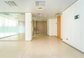 418m² commercial premises for sale in Elda, gran avenida photo