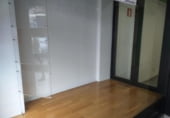 144m² commercial premises for sale in Santander, Plaza del Progreso photo