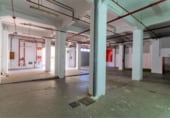 Local comercial Industrial en venta con 684m² en Santa Cruz de Tenerife, en la zona de Uruguay, Calle Prosperidad foto