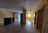 300m² locaux commerciaux pour vente à la Vall d'Uixó, Calle Eleuterio Pérez photo