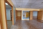 300m² locaux commerciaux pour vente à la Vall d'Uixó, Calle Eleuterio Pérez photo