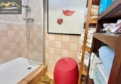Local comercial en venta con 95m² en Orense, en la zona de Ourense, Praza Santo Antonio foto