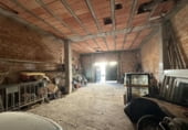 Local comercial en venta con 125m² en Ubrique, Calle Marroquineros foto