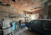 Local comercial en venta con 125m² en Ubrique, Calle Marroquineros foto