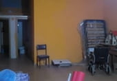 110m² locaux commerciaux pour vente à Cáceres, dans le quartier de Reyes Huertas, Calle Arturo Aranguren photo