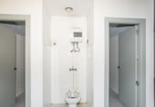 Local comercial en venta con 179m² en Alcorcón, Avenida del Pinar foto